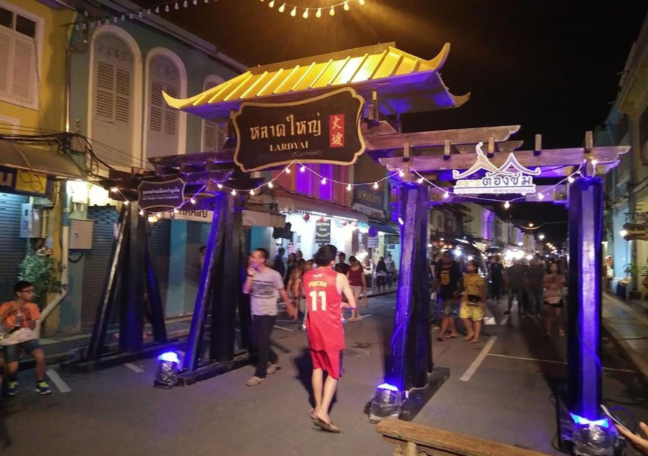 In Phuket House Hotel Exterior photo